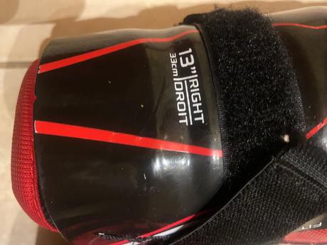 Holene bauer vapor x 700, velkost 13, bauer,m