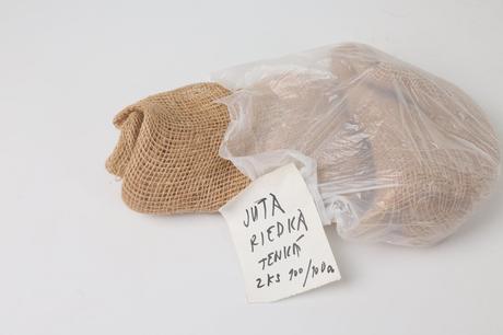 Materiál pre tvorbu, dekorovanie alebo do ateliéru,