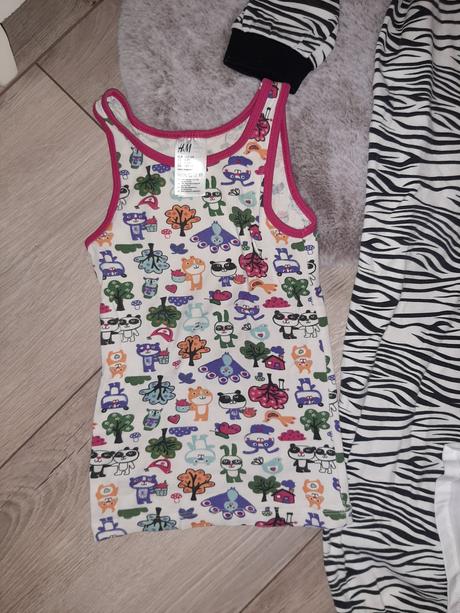 Balík pyžamiek, 122–134