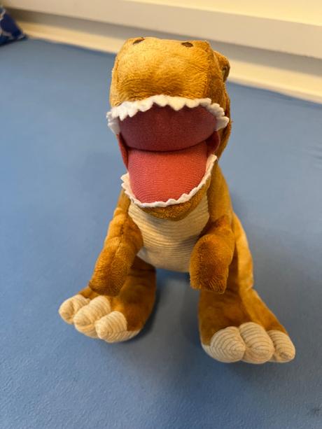Plyšový dinosaurus, 