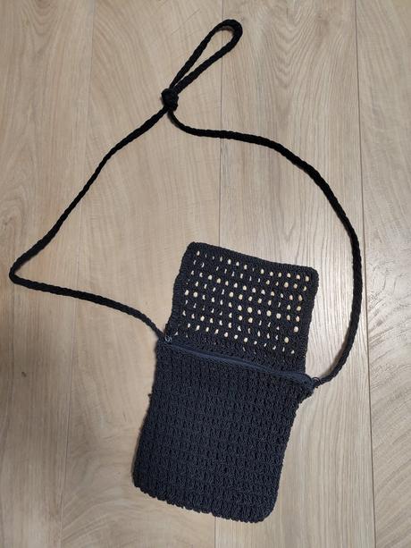 Trblietave elegantne saty+kabelka na mobil, h&m,134