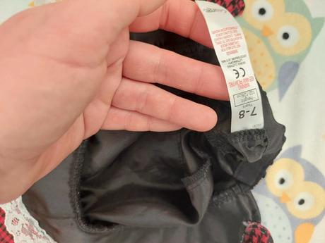 Viktoriánsky kroj (tunika + klobúčik) veľ.122/128,