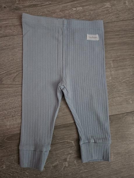 Tenšie tepláčiky legínky 68, sinsay,74