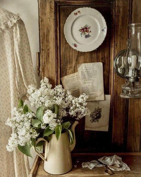 Hlboký tanier s kvetinovým vzorom, 