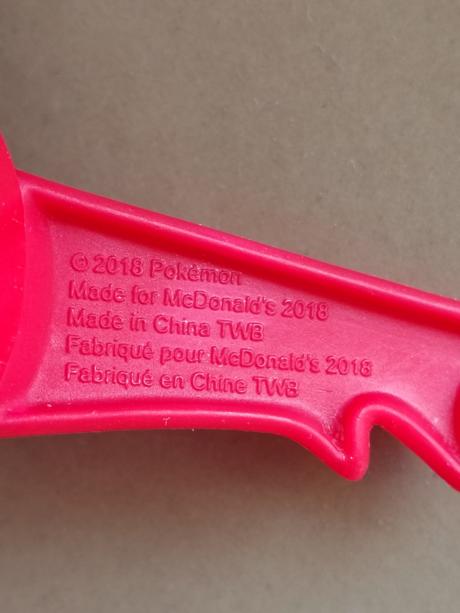 Figúrka pokémon latias, mcdonald's 2018 (č. 1), 