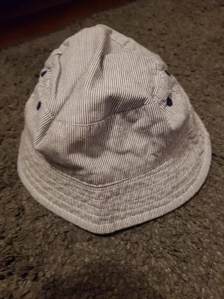 Letny klobucik, vel. 12-24   mes., f&f,80 / 86 / 92