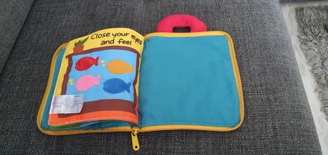 Quiet book,