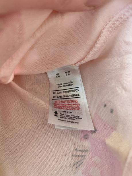 Ružové jednorožce, f&f,104