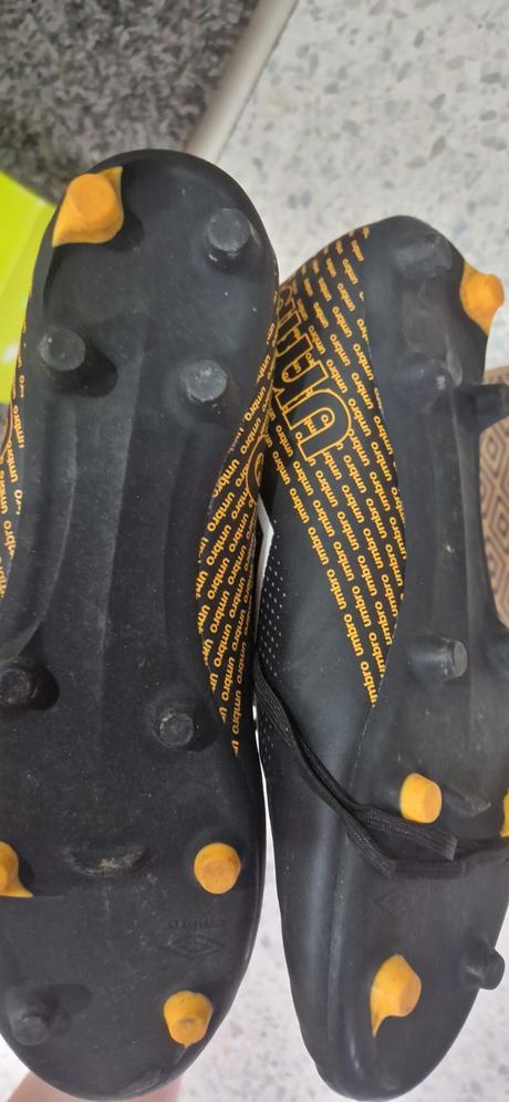 Kopačky umbro, 45
