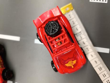 Autá cars,,mcqueen,, zo série 1.2.3.,