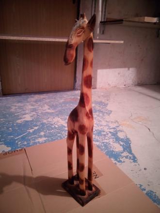 Predám drevené žirafy,