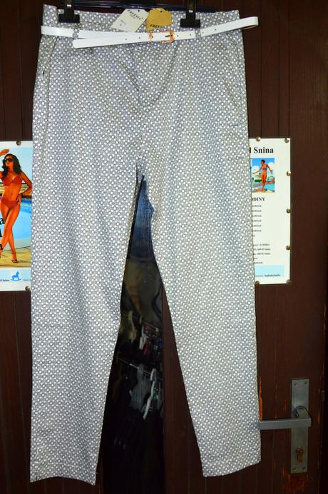 Dámske 7/8 nohavice , 36 - xl