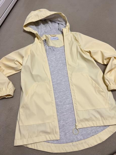 Žltá bunda reserved, reserved,140