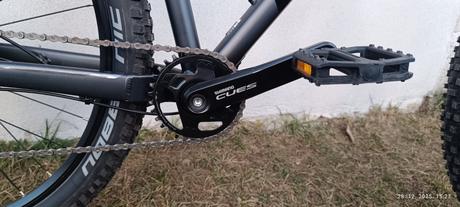 Kellys gibon 10, kellys,18