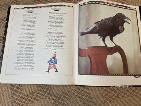 Krásna stará kniha arabela rumburak macourek miloš,