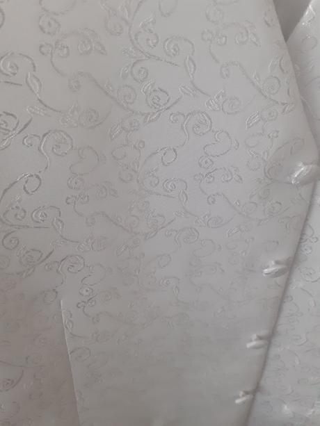 Svadobná vesta s kravatou a vreckovkou, 182