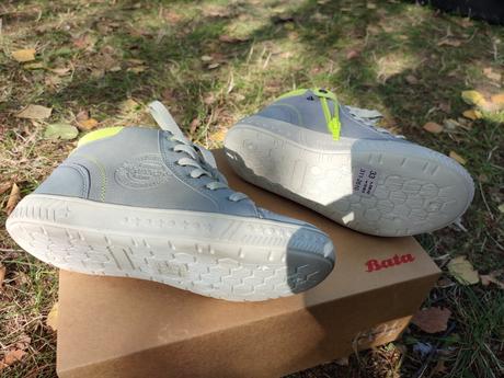 Prechodné topánky, baťa,33