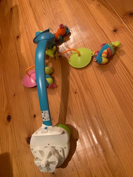 Tiny love kolotoc nad postielku, 