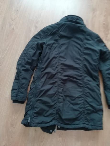 Tehotenská bunda, 40