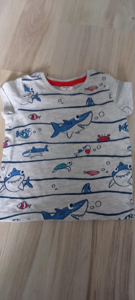 Balíček oblečenia, 68–80