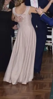 Spoločenské šaty, 38