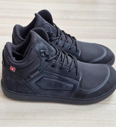 Arcticedge - all black 44, be lenka,44