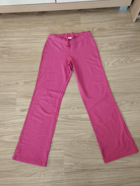 Pyžamo, nátelnik a tepláky veľ.146/152, marks & spencer,146