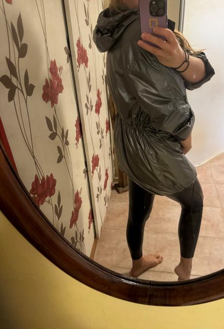 Lesklá parka zara, zara,s