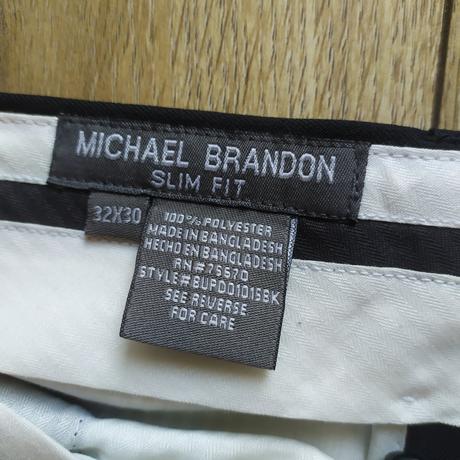 Spoločenské nohavice, 52