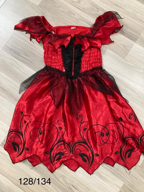 Čarodejnica kostým, 