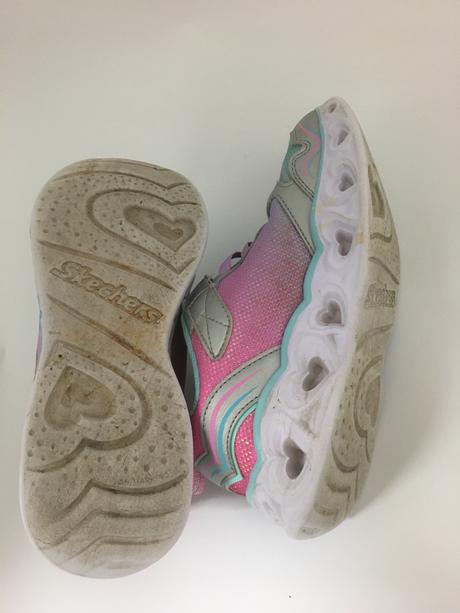 Blikajuce botasky, skechers,35