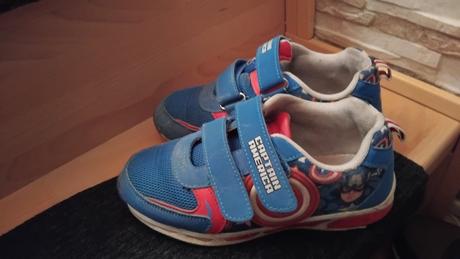 Tenisky avengers č.31/32, 31