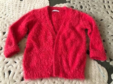 Červený chlpatý svetrik, reserved,104
