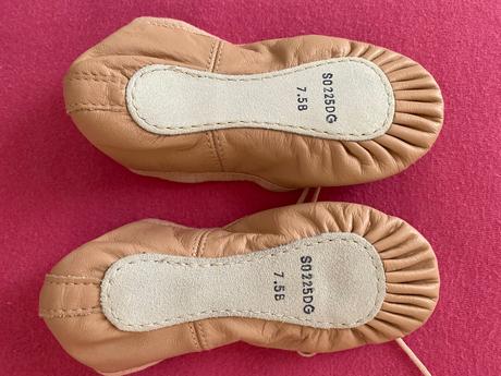 Baletné cvičky kožené, zn. bunnyhop nepoužité, 24
