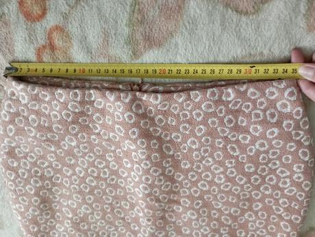 Zaujímavá sukňa, s