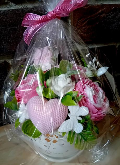 Mydlová kytička v keramike, 