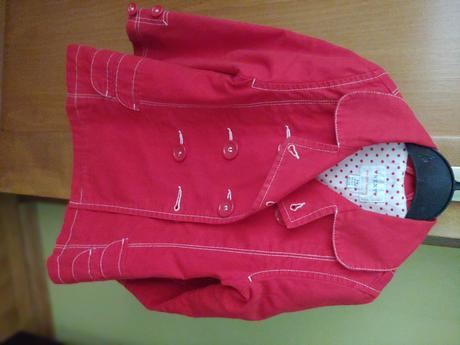 Červený kabátik, next,98