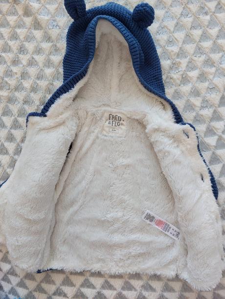 Zateplený svetrík, f&f,74