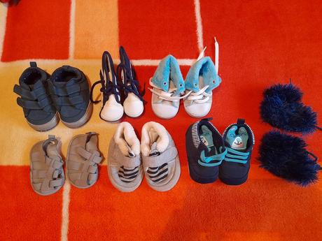 Balík chlapčenských capáčikov 7kus, <17