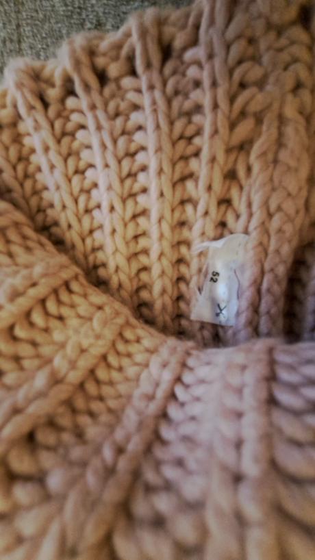 Čiapka v.122-128, 122