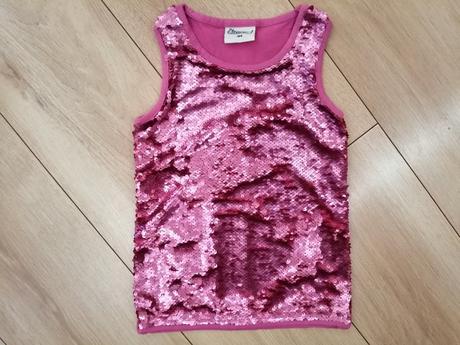 Parádne tričko, 104