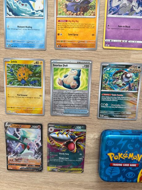 Peračník pokémon pikachu a 50 kariet + jumbo,