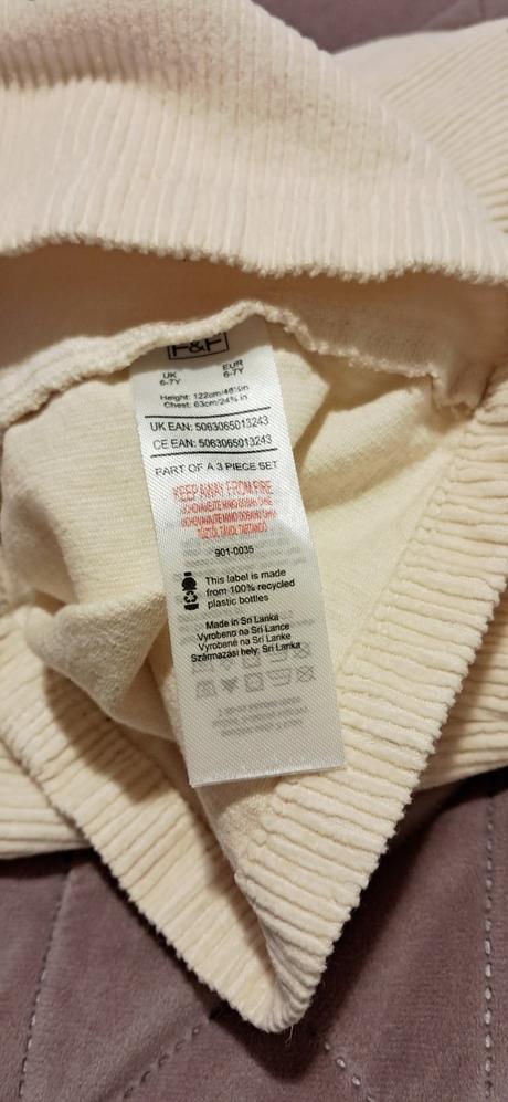 Menčestrové šaty, f&f,122