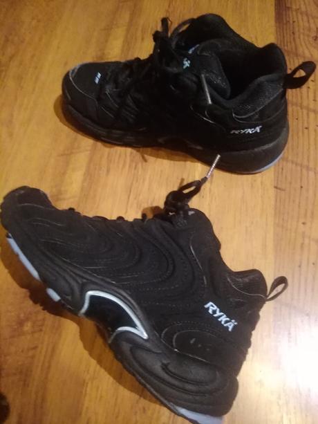 Dámske tenisky ryka, 38