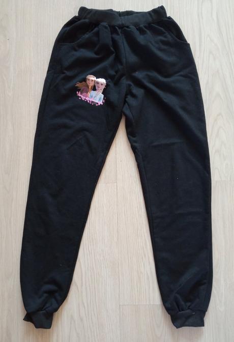 Dievčenská tepláková súprava frozen v. 146, 146