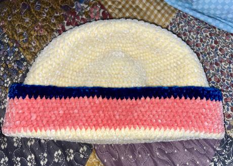 Hačkovaná huňatá čiapočka a iné, 52