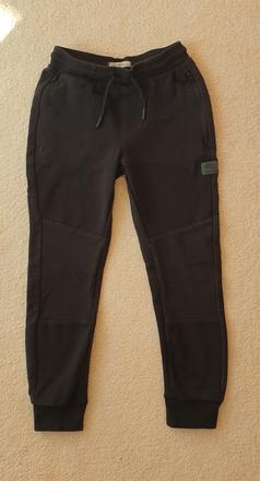 Tepláky, reserved,146