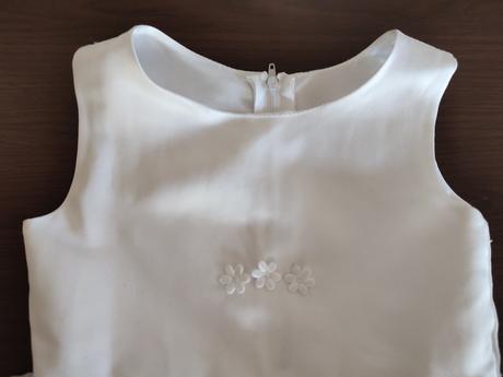 Krásne biele šaty pre družičku, 122