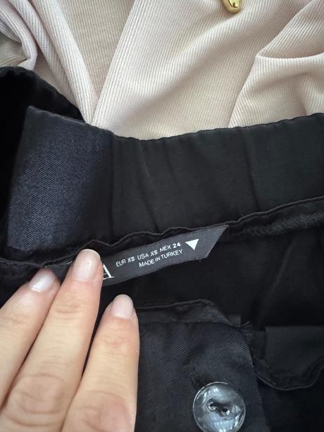 Čierne kraťasy, zara,xs