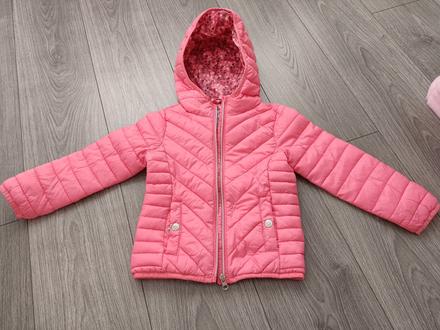 Prechodný kabátik, 98